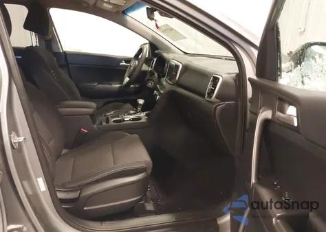 2021 Kia Sportage Lx z USA, uszkodzony, nr VIN KNDPMCAC2M7858936